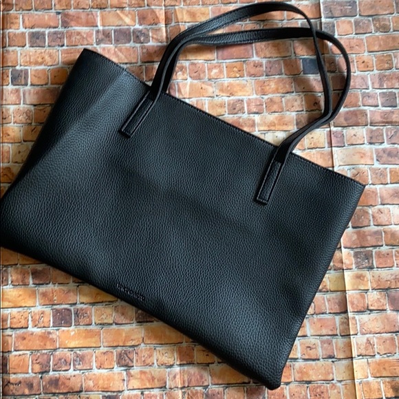 NWOT Vince Camuto Bag - Picture 7 of 8